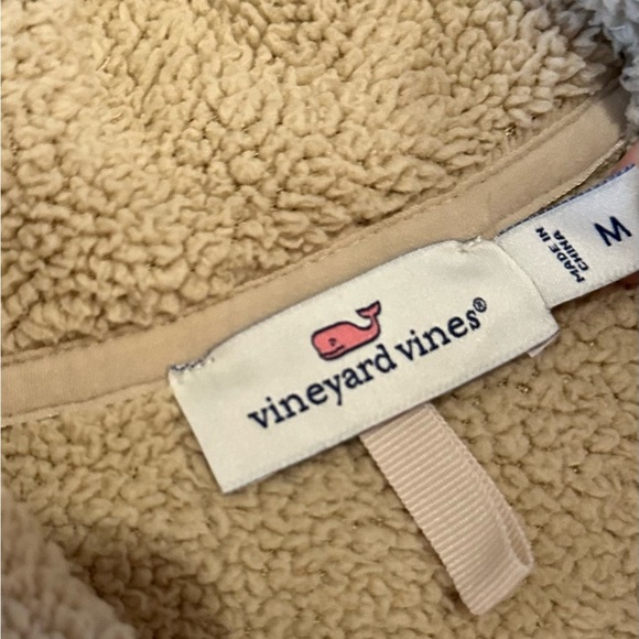 Women’s Vineyard Vines Cream Sherpa 1/4 Zip Pullover Size Medium - Picture 7 of 7